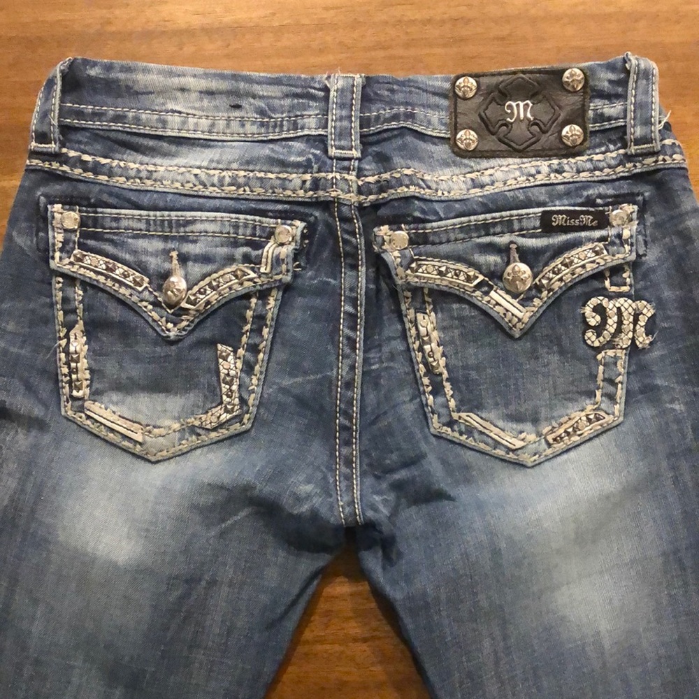 Miss Me- boot cut jeans